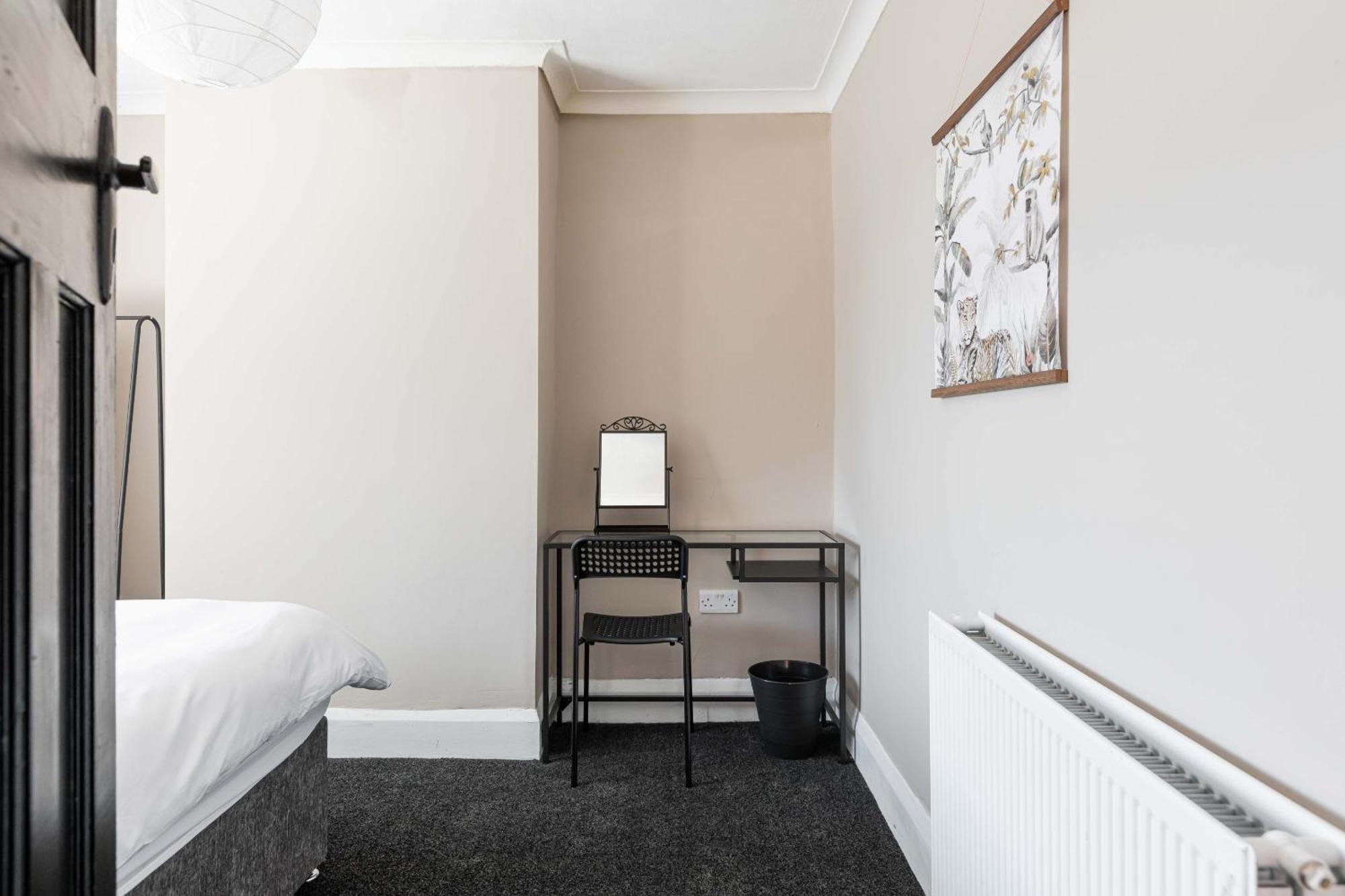 From - 3bed Cavehill *