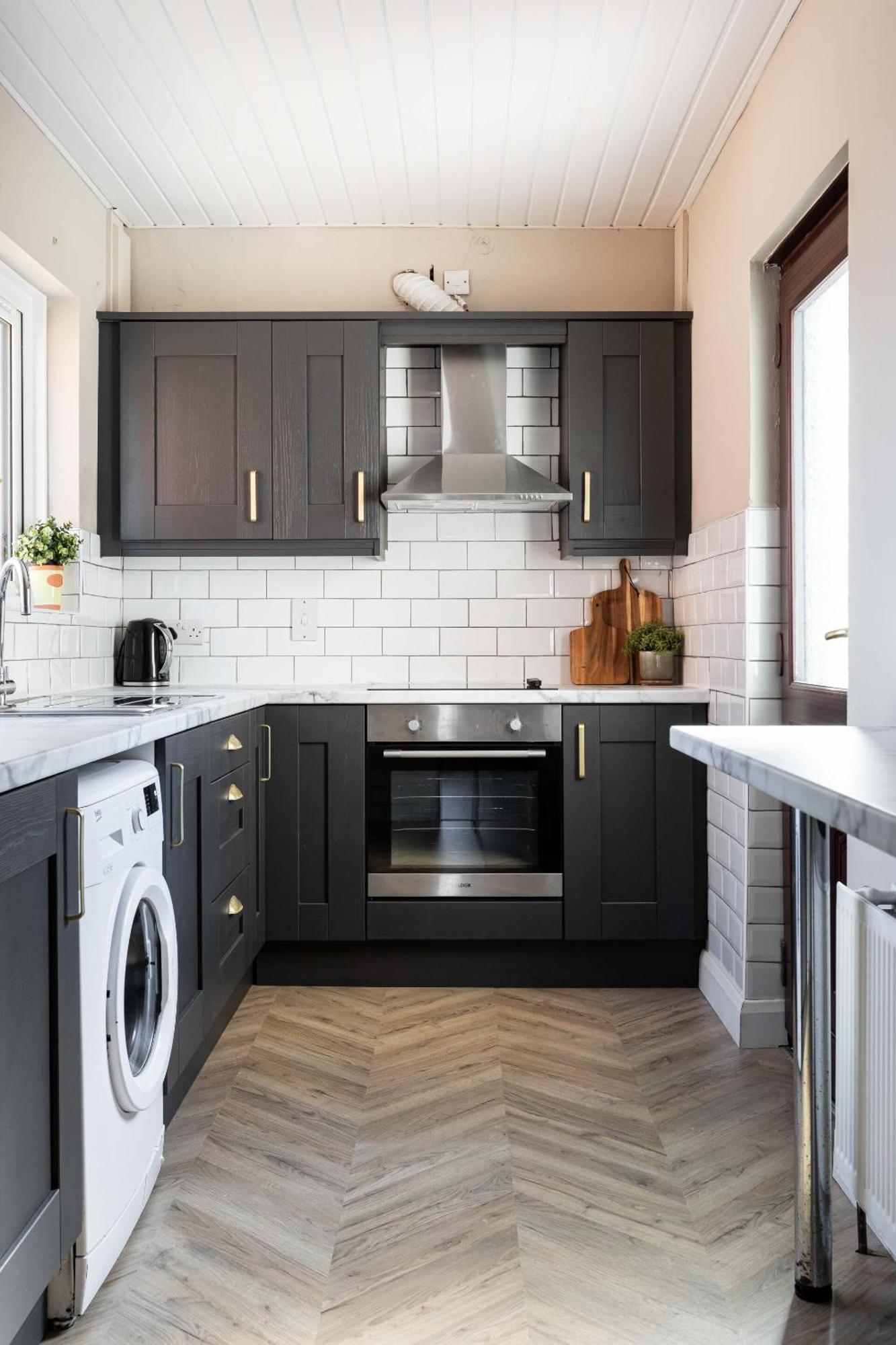 From - 3bed Cavehill Holiday home *