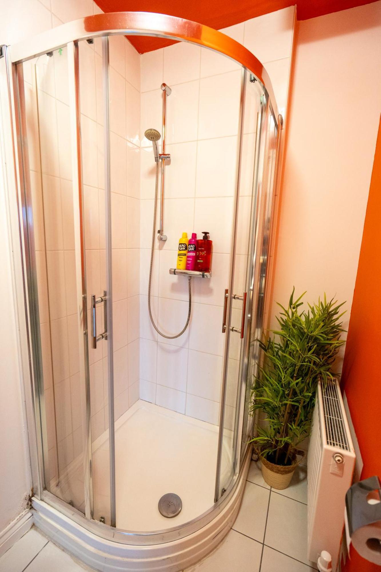 Cathedral Quarter Pad - Stylish - Free Parking Apartment *