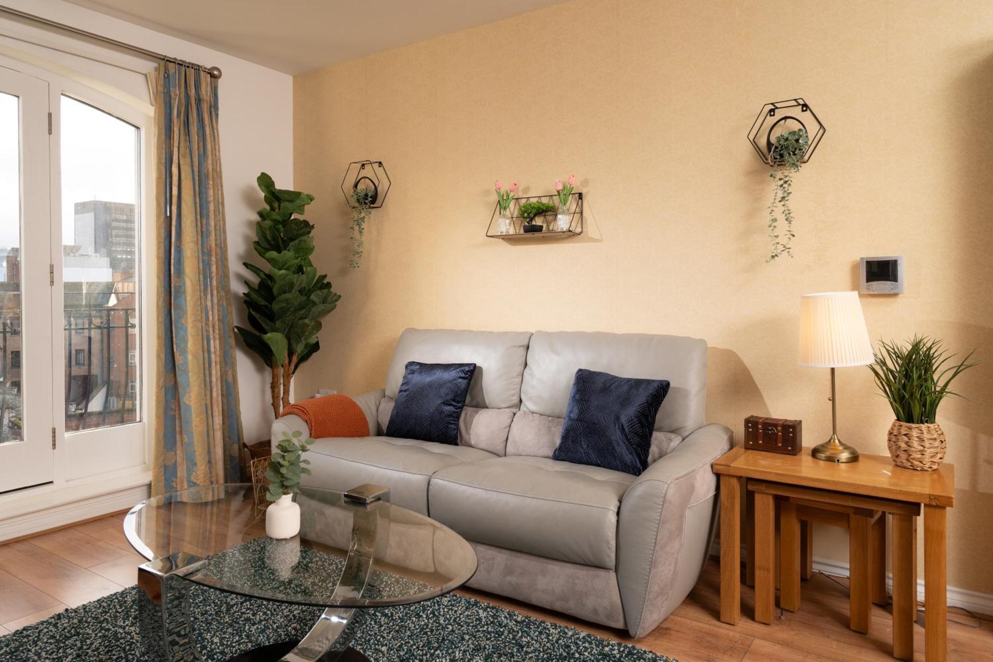 Apartment Cathedral Quarter Pad - Stylish - Free Parking *