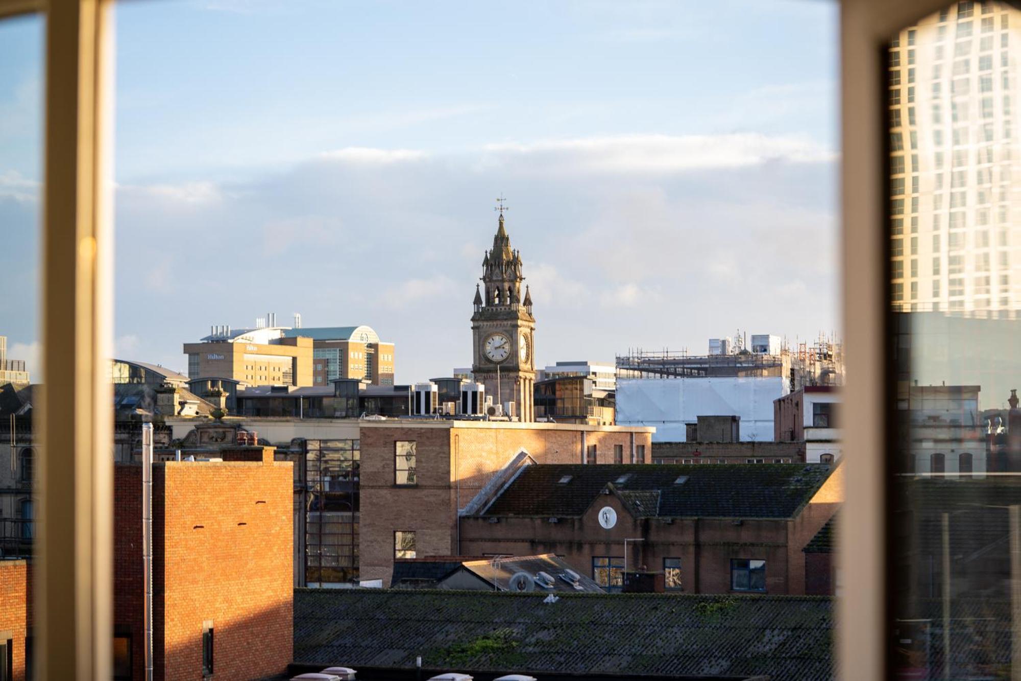 Cathedral Quarter Pad - Stylish - Free Parking Belfast