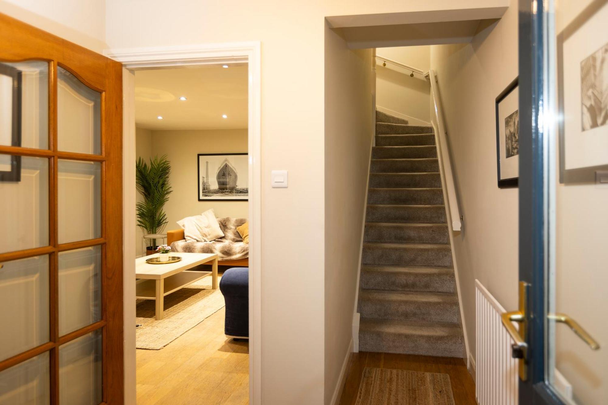 The Annadale - Luxury 3 Bd House - Gold Short Term * Belfast