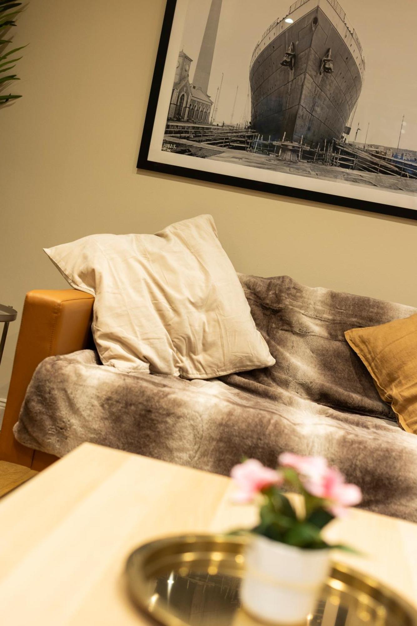 The Annadale - Luxury 3 Bd House - Gold Short Term * Belfast