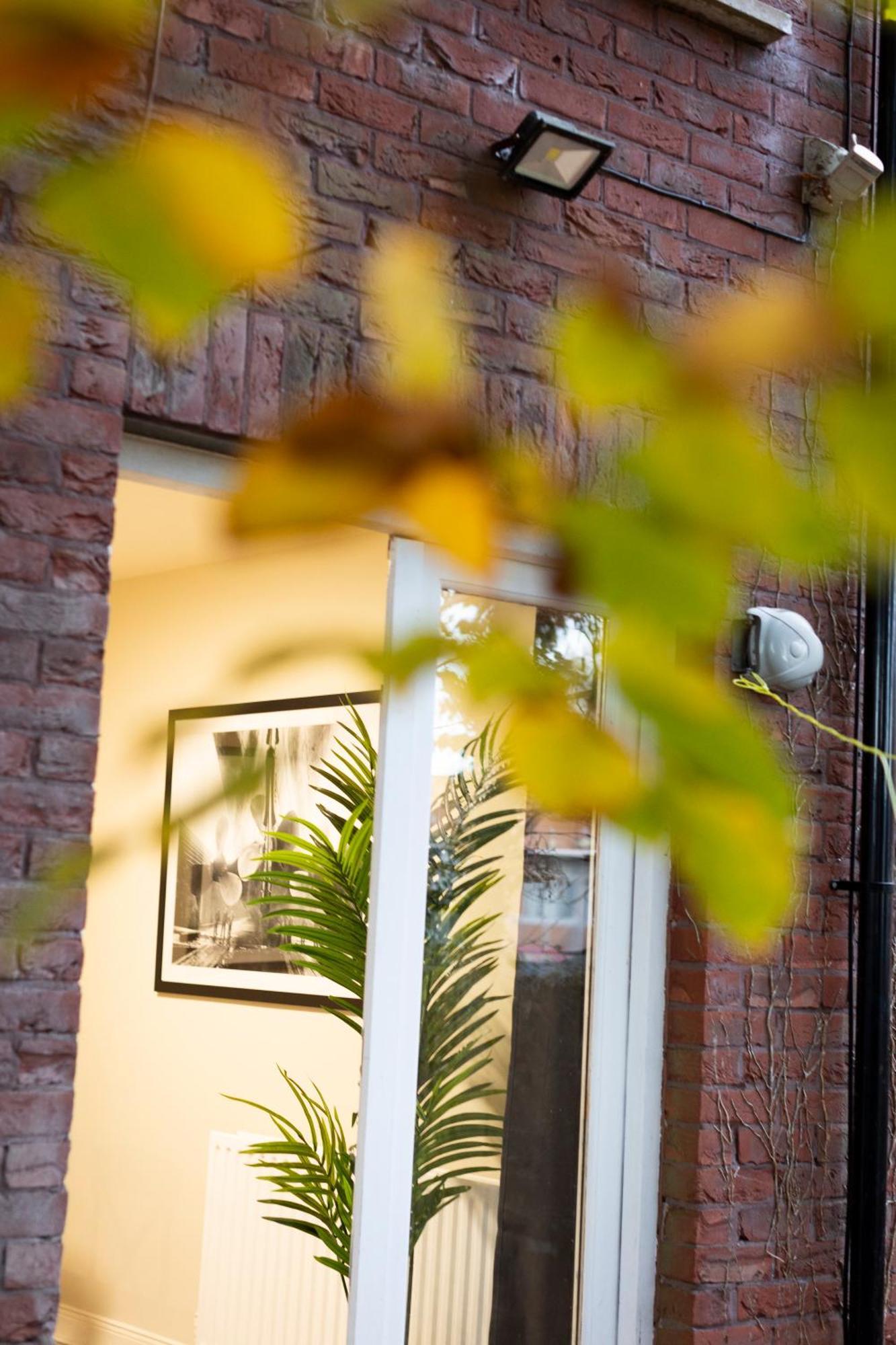 The Annadale - Luxury 3 Bd House - Gold Short Term Belfast