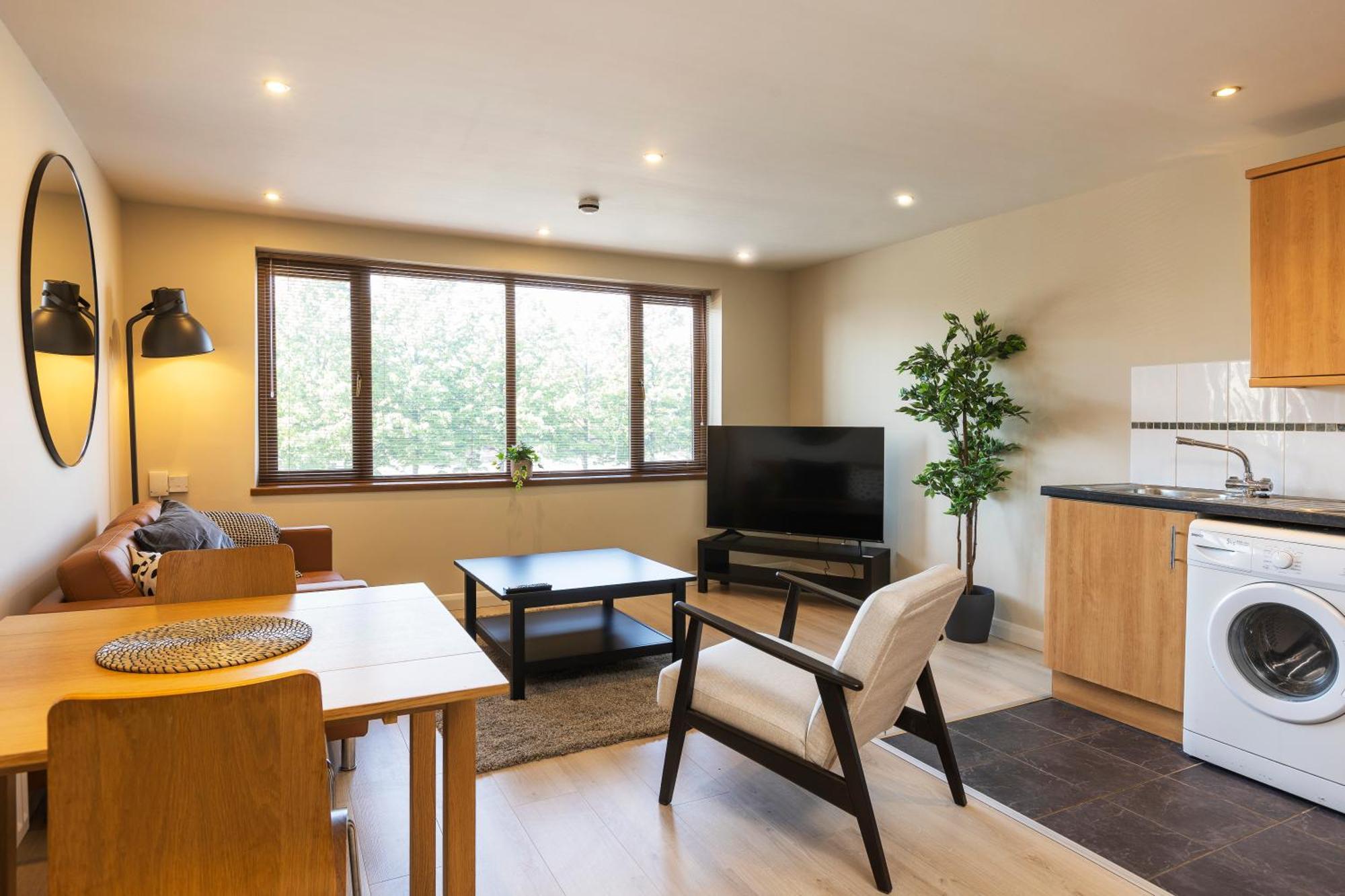 The Gogh - Unique 1 Bd -gold Short Term Apartment *
