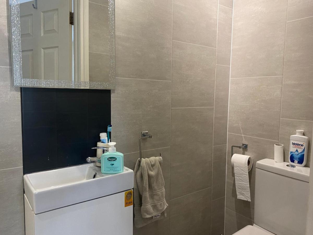 Excellent 2 Bedroom In Apartment Belfast