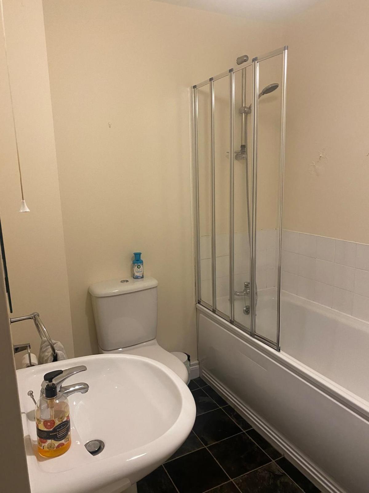 Excellent 2 Bedroom In Belfast