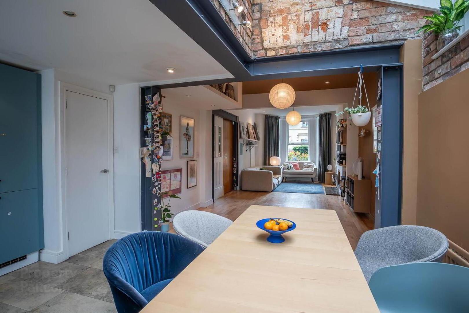Spacious 4br Victorian W/ Outdoor Terrace * Belfast