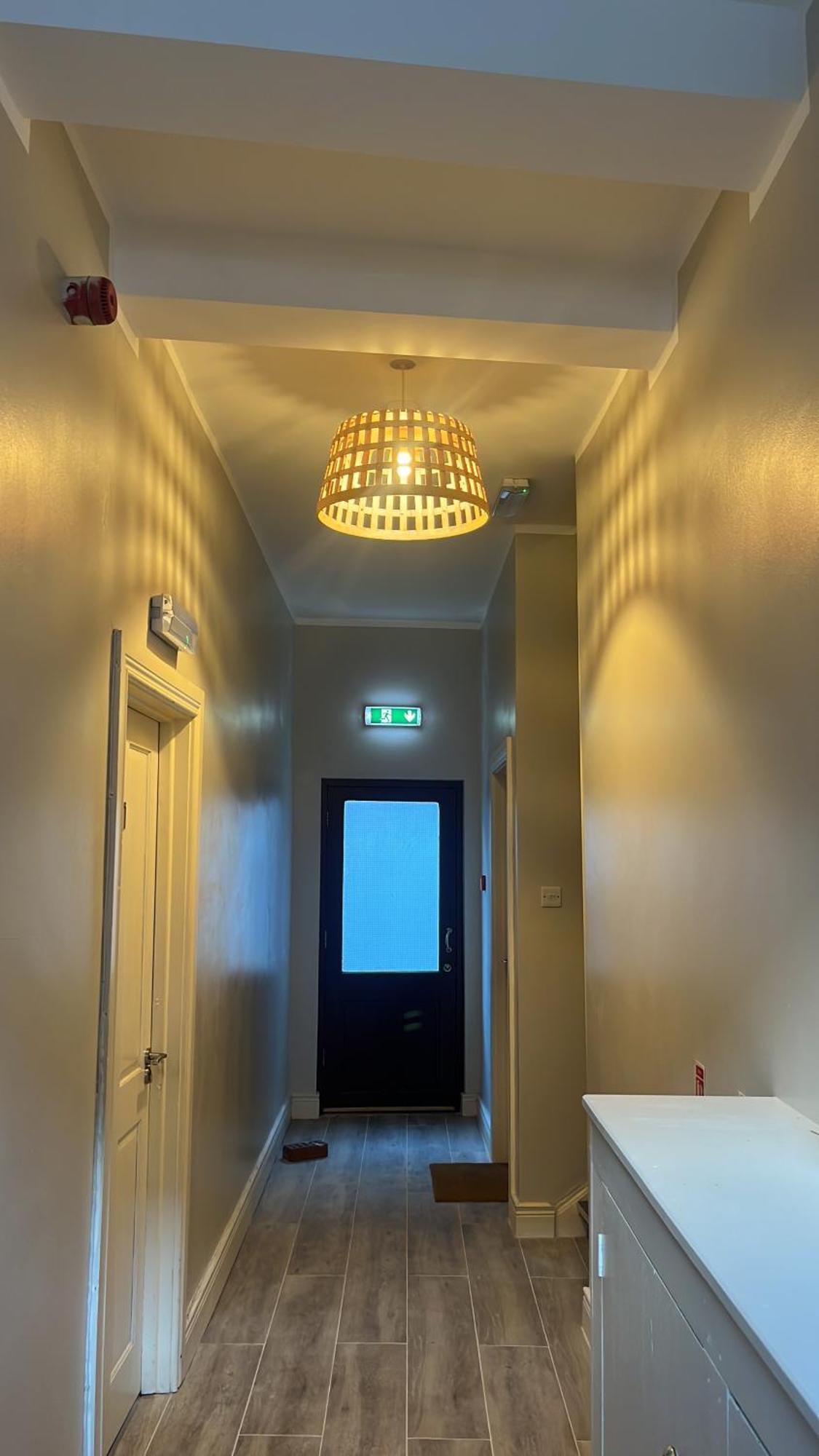 Apartment Fitzroy Avenue Accommodate Up To 5guests *