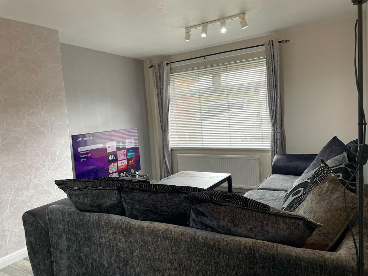 3br Spacious, Modern, Cozy Apartment Belfast