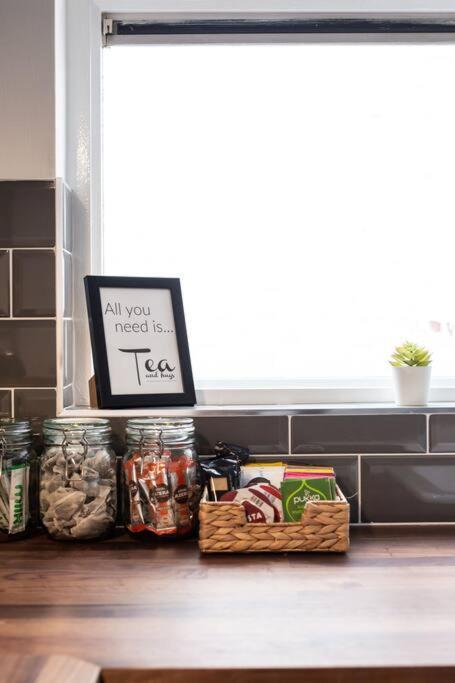 Luxurious 4-bed Townhouse In The Heart Of * Belfast