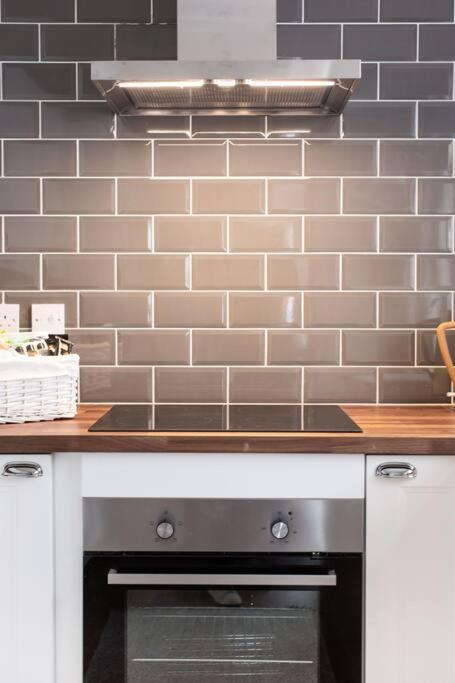 Holiday home Luxurious 4-bed Townhouse In The Heart Of Belfast