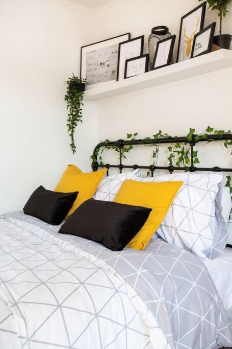 Luxurious 4-bed Townhouse In The Heart Of Holiday home