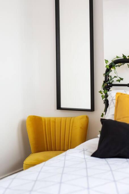 Luxurious 4-bed Townhouse In The Heart Of * Belfast