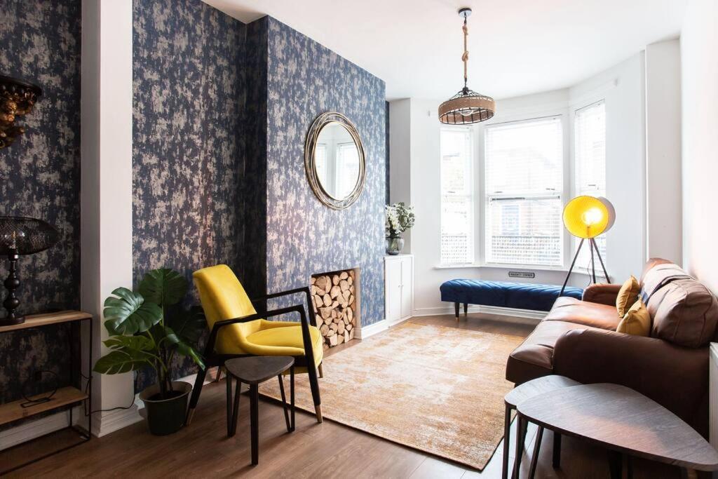 Holiday home Luxurious 4-bed Townhouse In The Heart Of Belfast