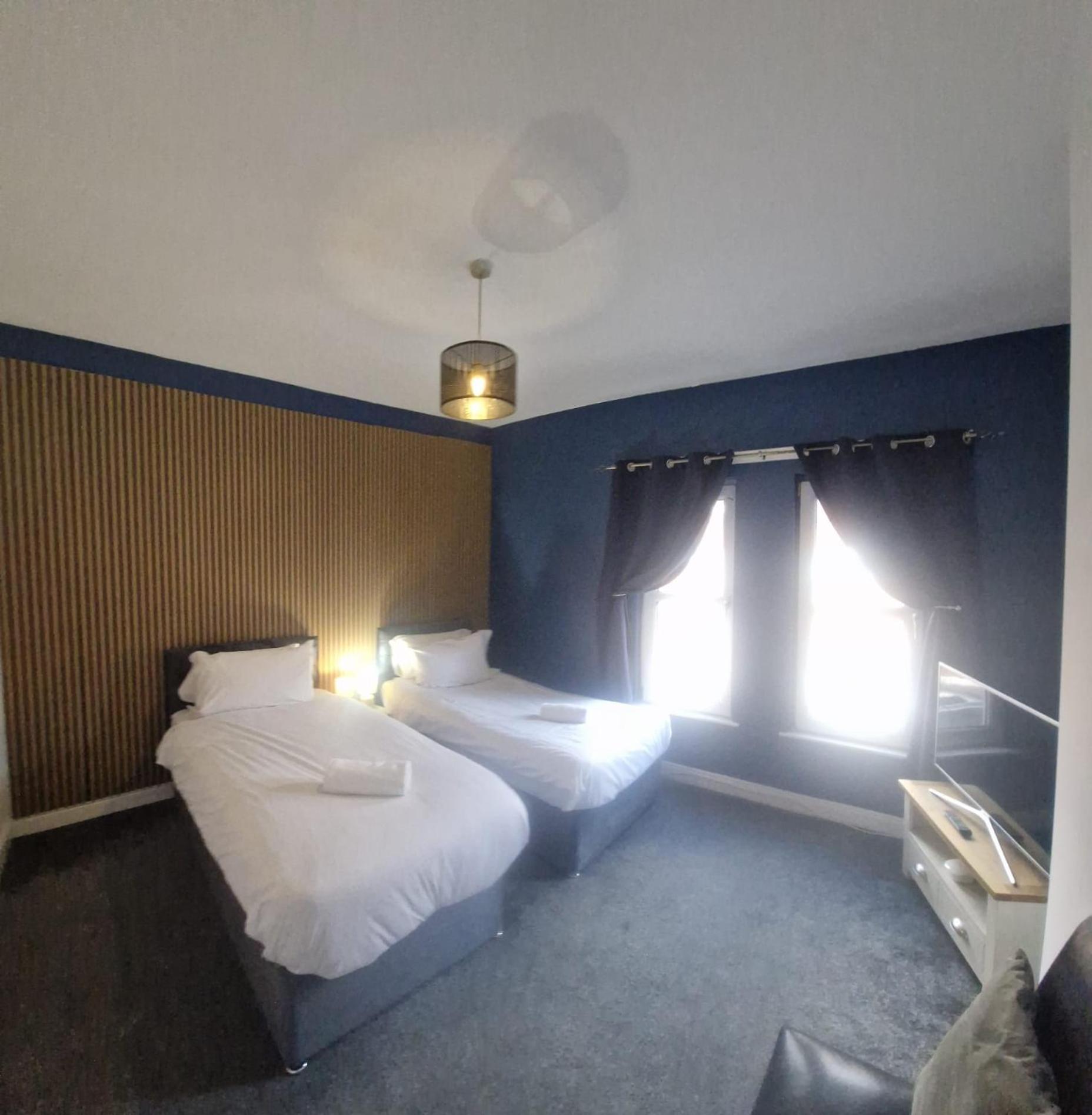 4br House Popular Ravenhill Road * Belfast