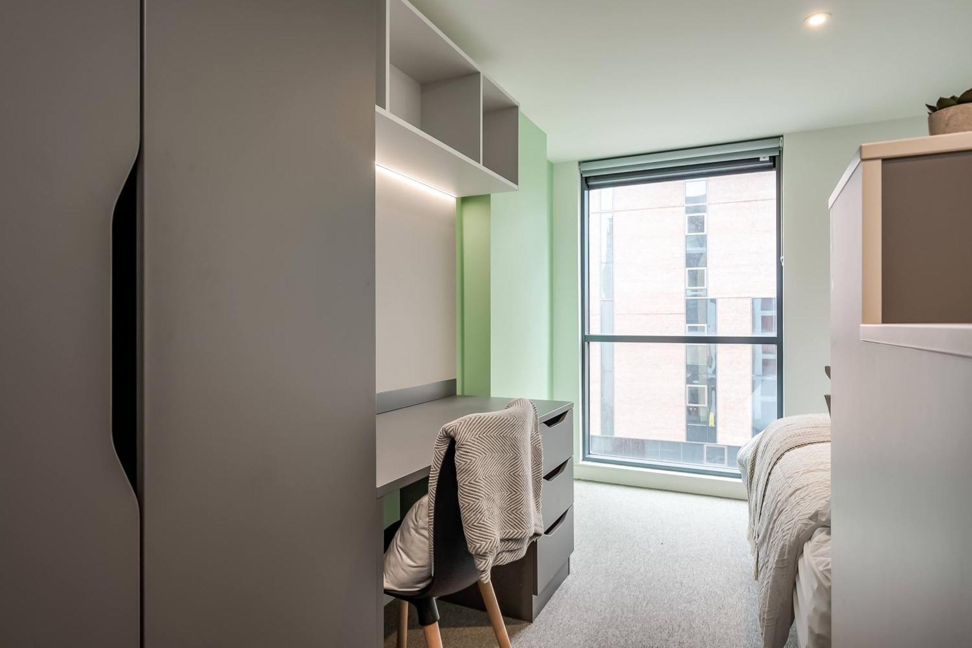 The Value Option For The Centre - Non Students Welcome Aparthotel