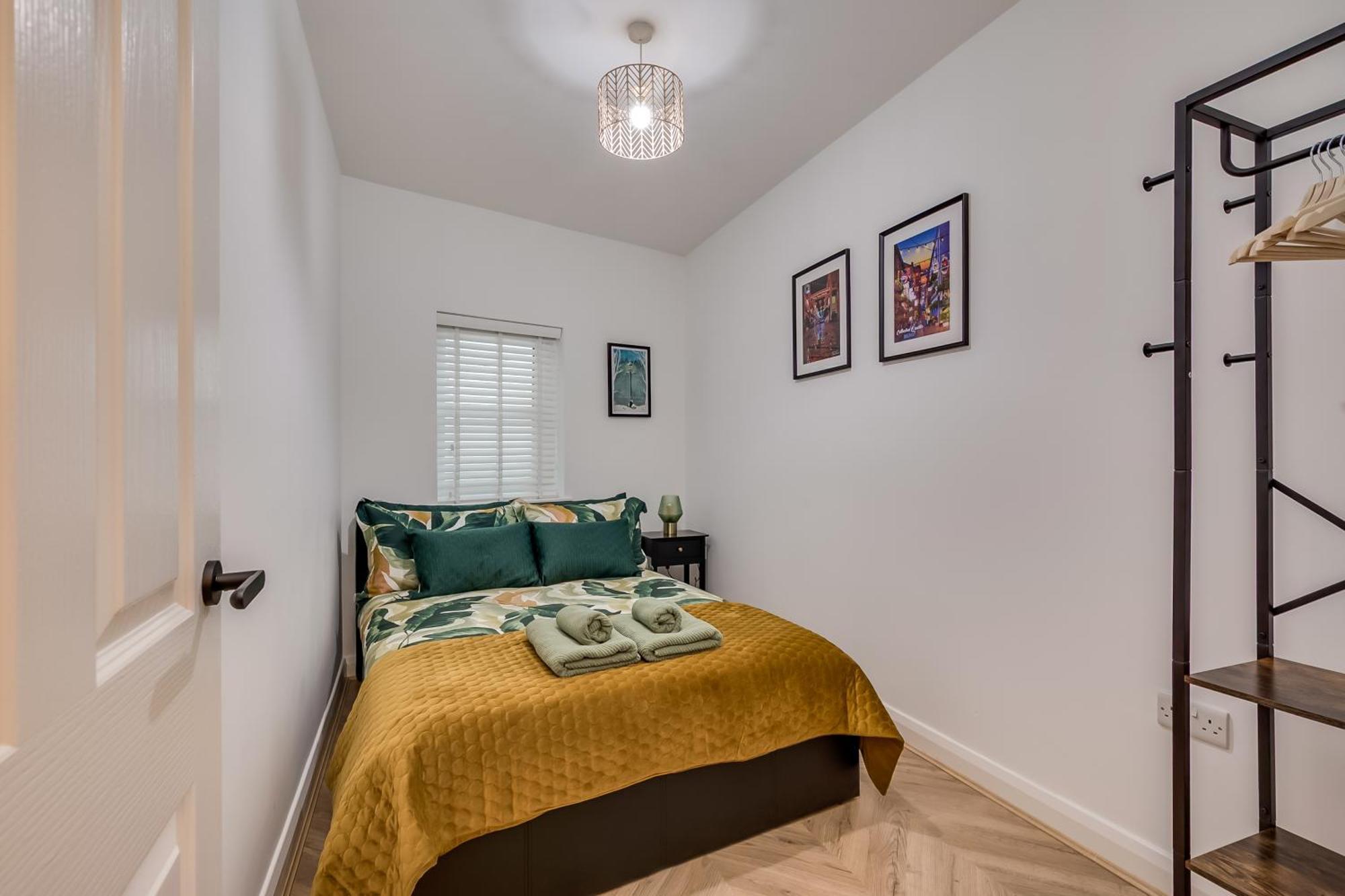 Apartment Stylish 2 Bedroom Belfast
