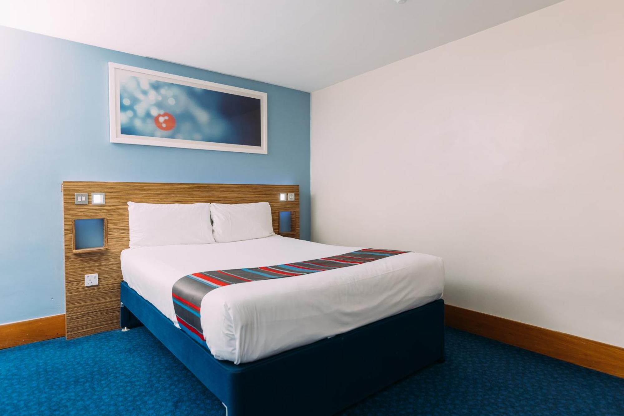 Travelodge 3* Belfast