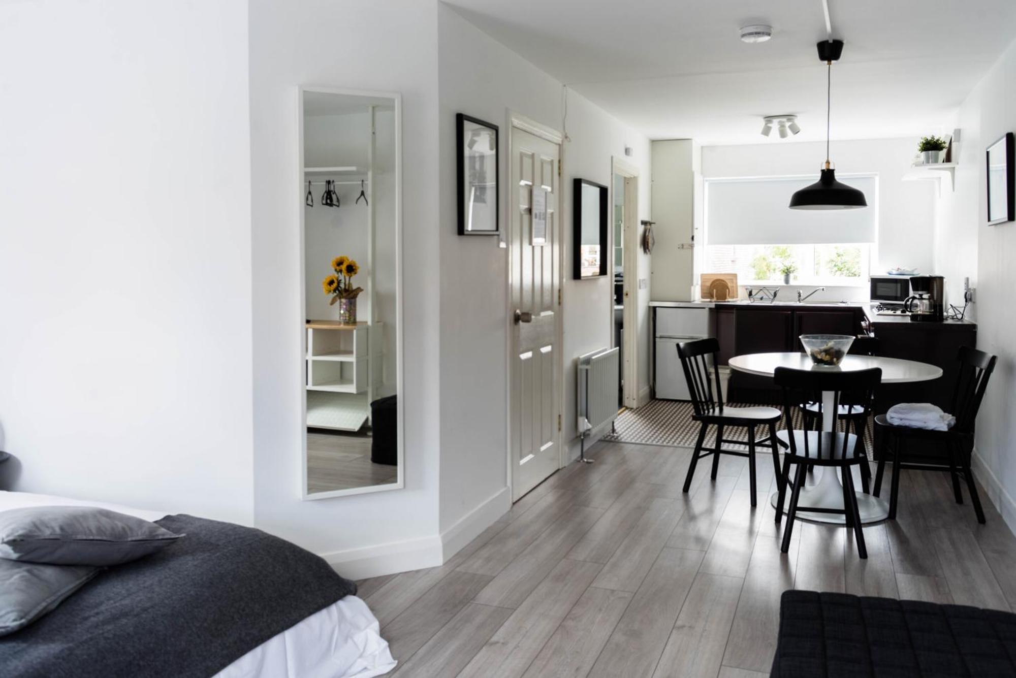 Guest house Amica