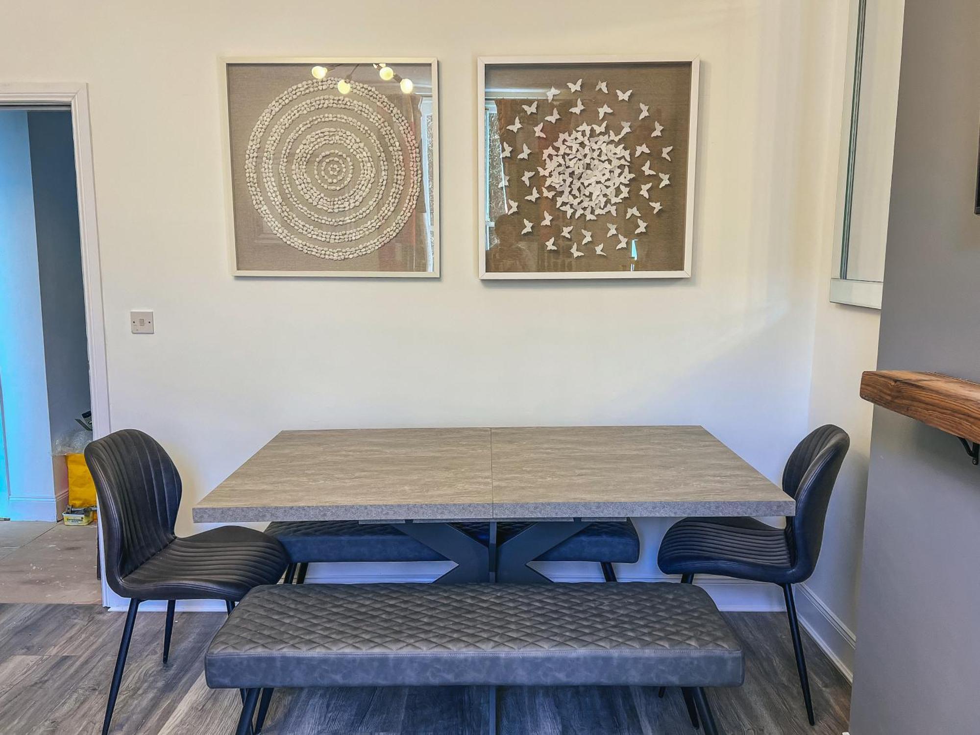 Flat 3 Bedroom, 2 Bathroom - Staybynumbers Apartment *