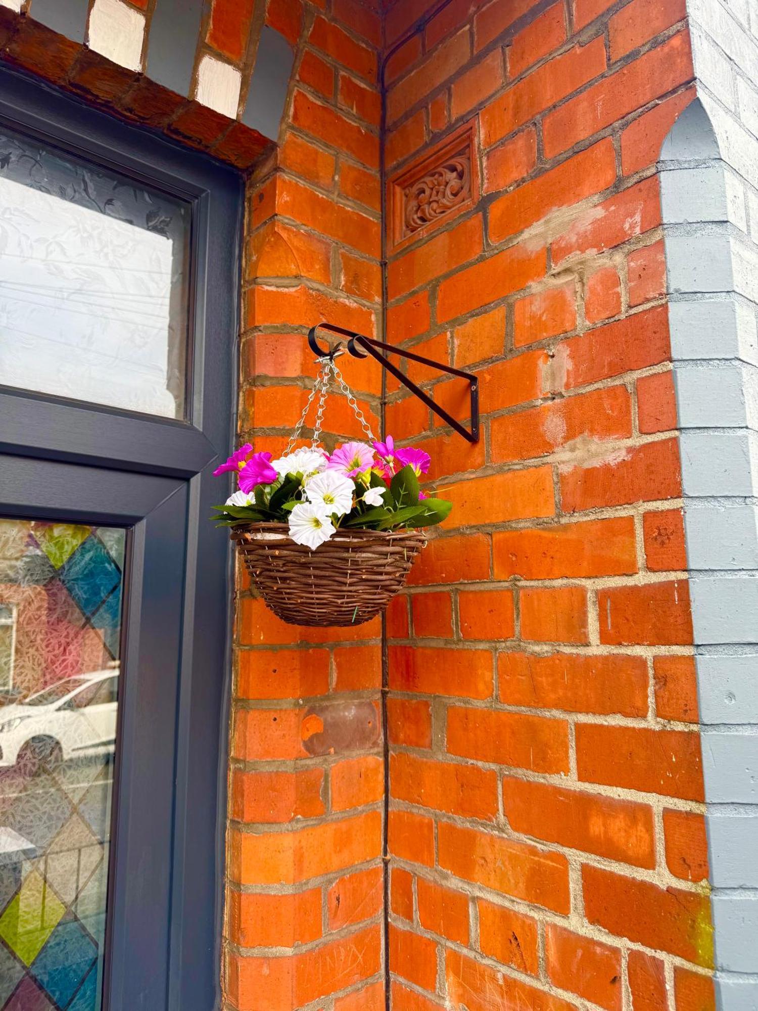 Titanic Shadow Entire House 5 Mins From Centre Holiday home Belfast