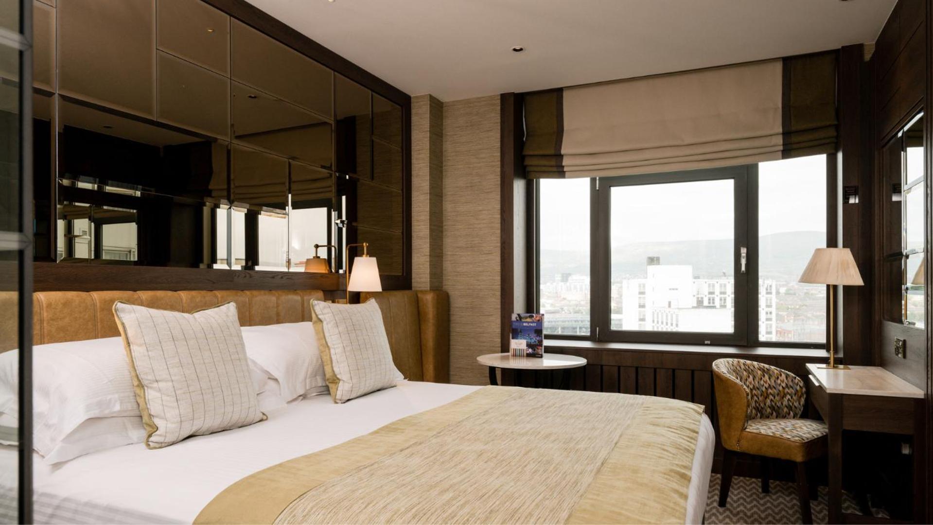 Europa 4* Belfast