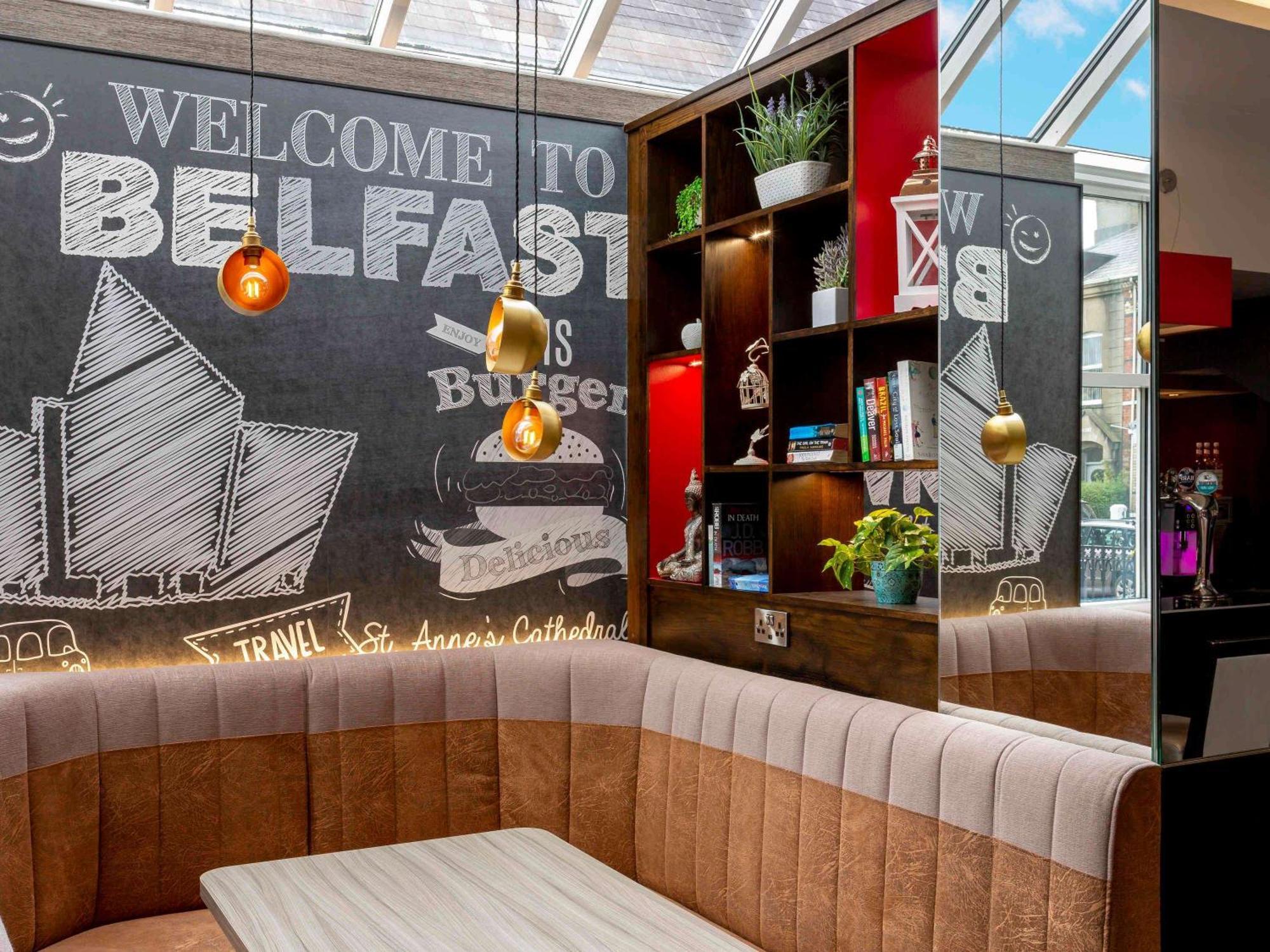 Hotel Ibis Queens Quarter Belfast