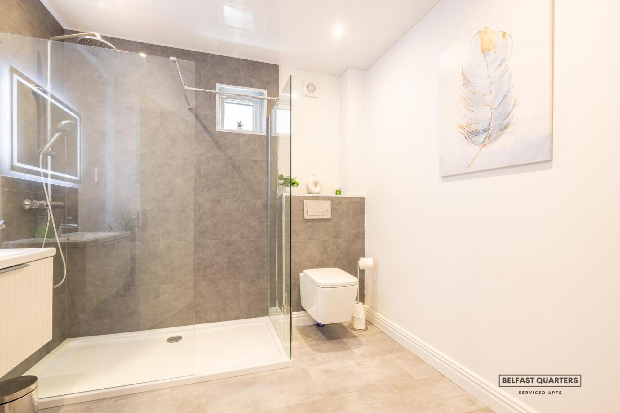 Quarters Lower Windsor Apartment Belfast