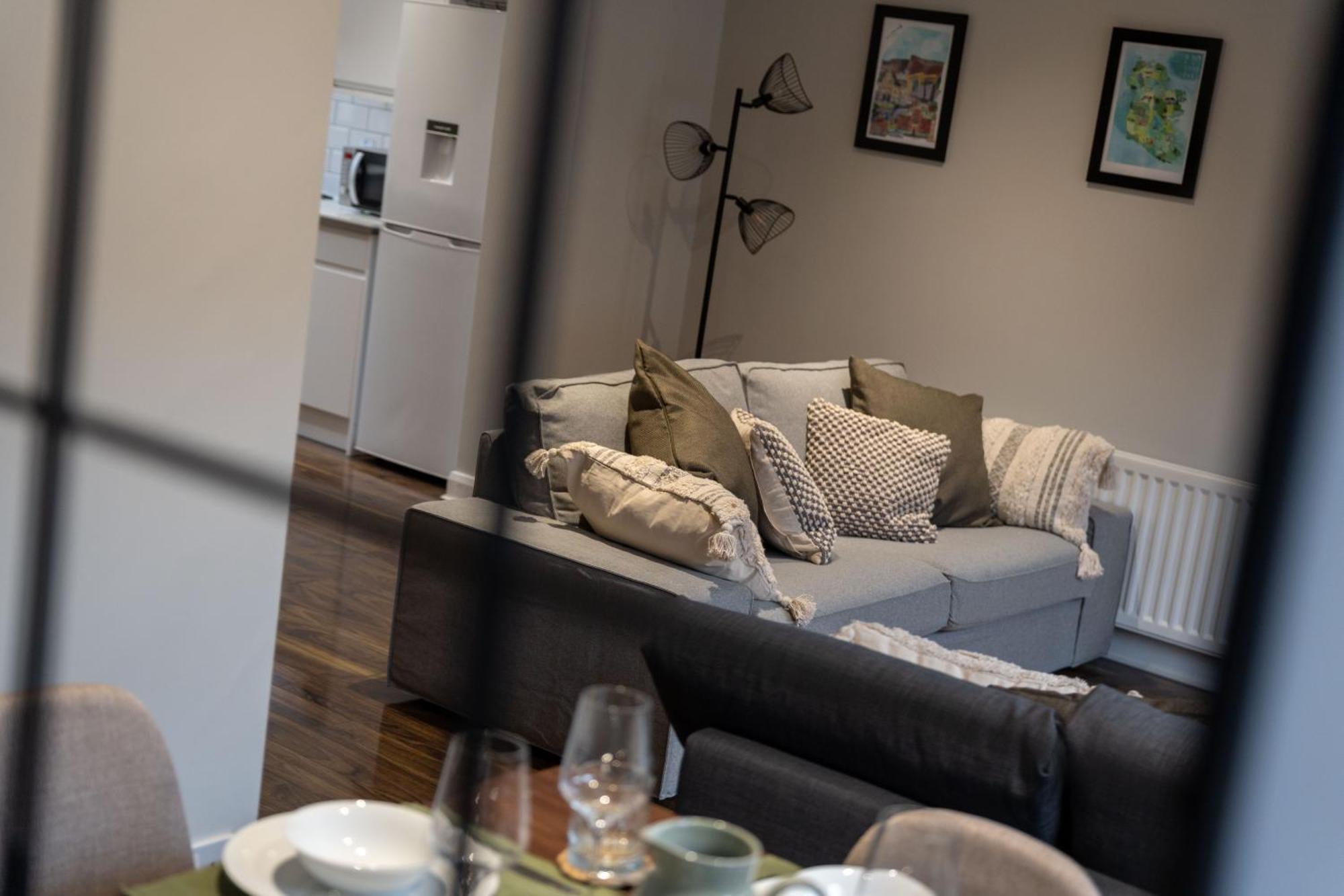 Grovefield Getaway Belfast