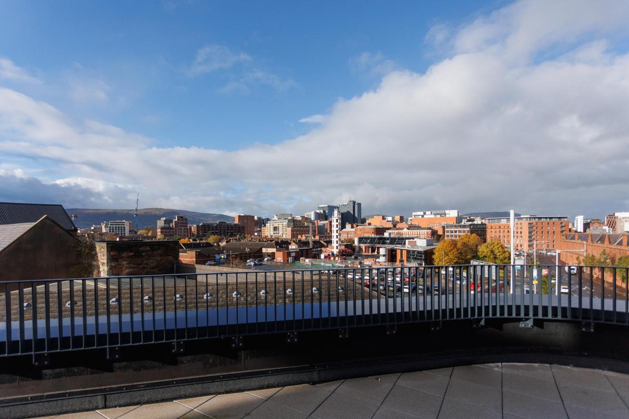 3Br - 10 Mins Walk To Central Belfast With Terrace Belfast