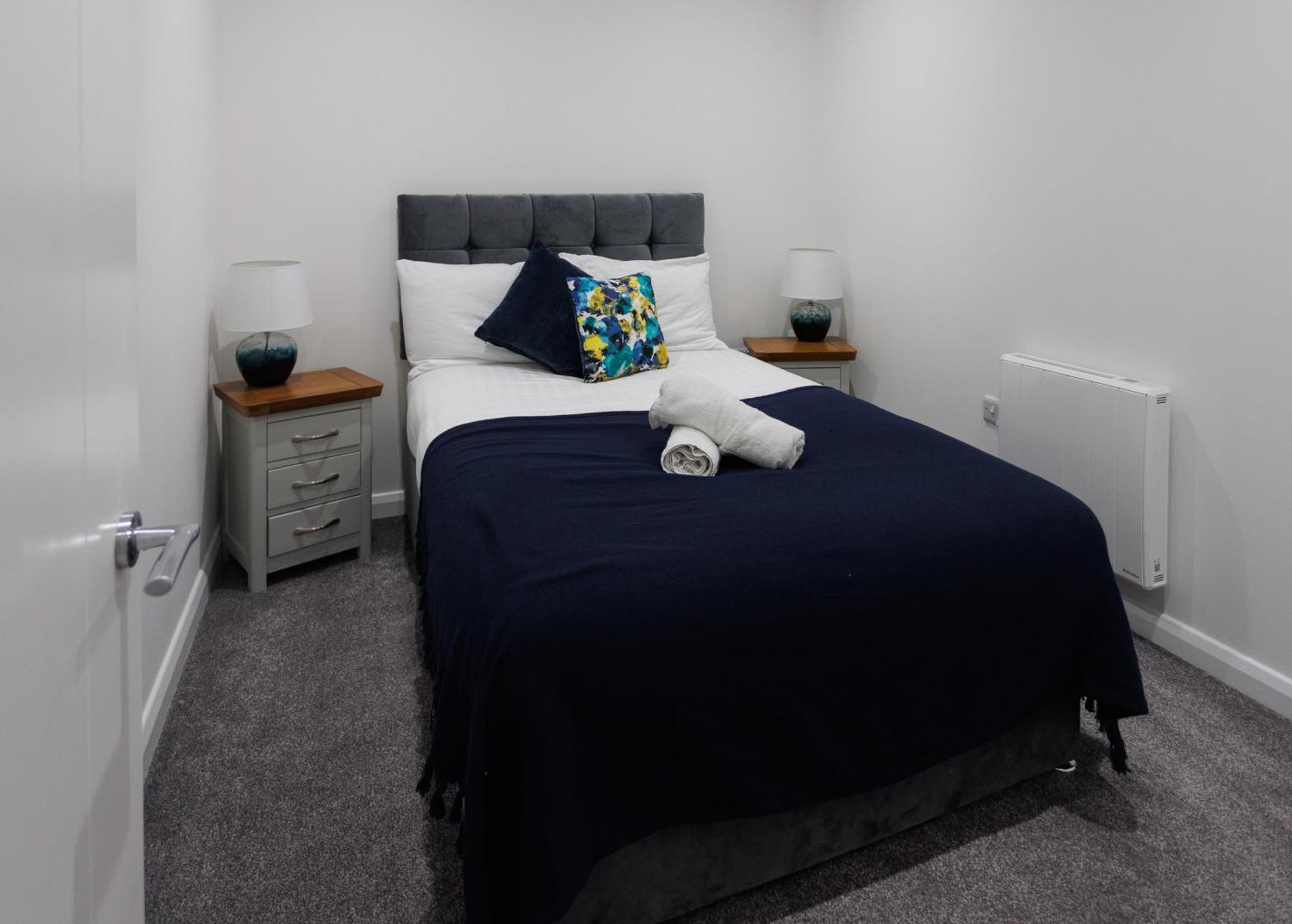 3Br - 10 Mins Walk To Central Belfast With Terrace Belfast