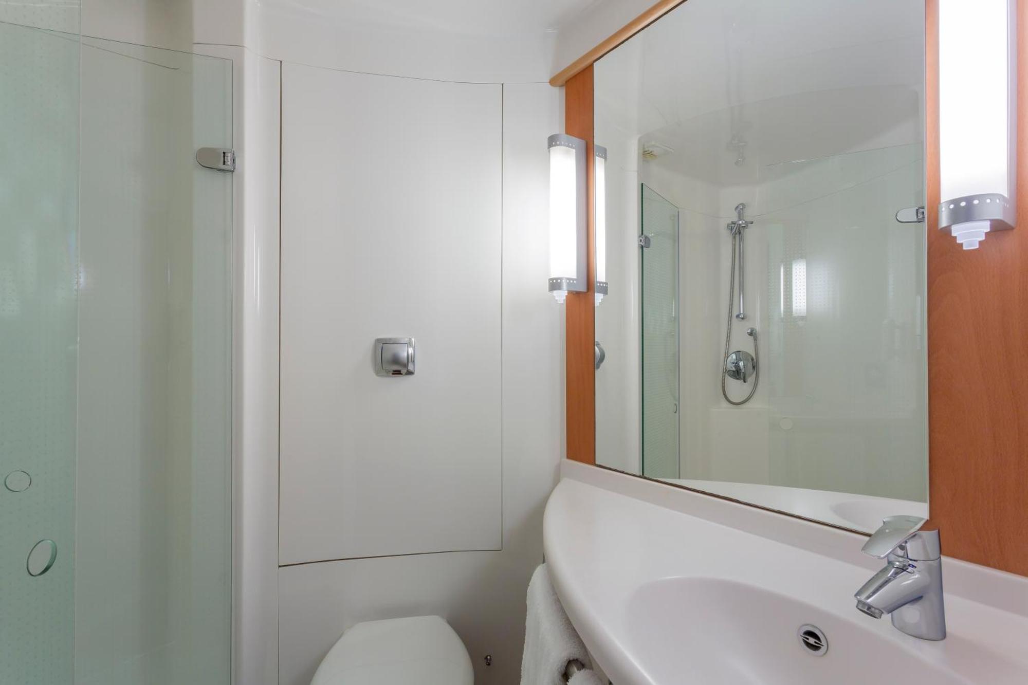 Ibis Queens Quarter 3* Belfast