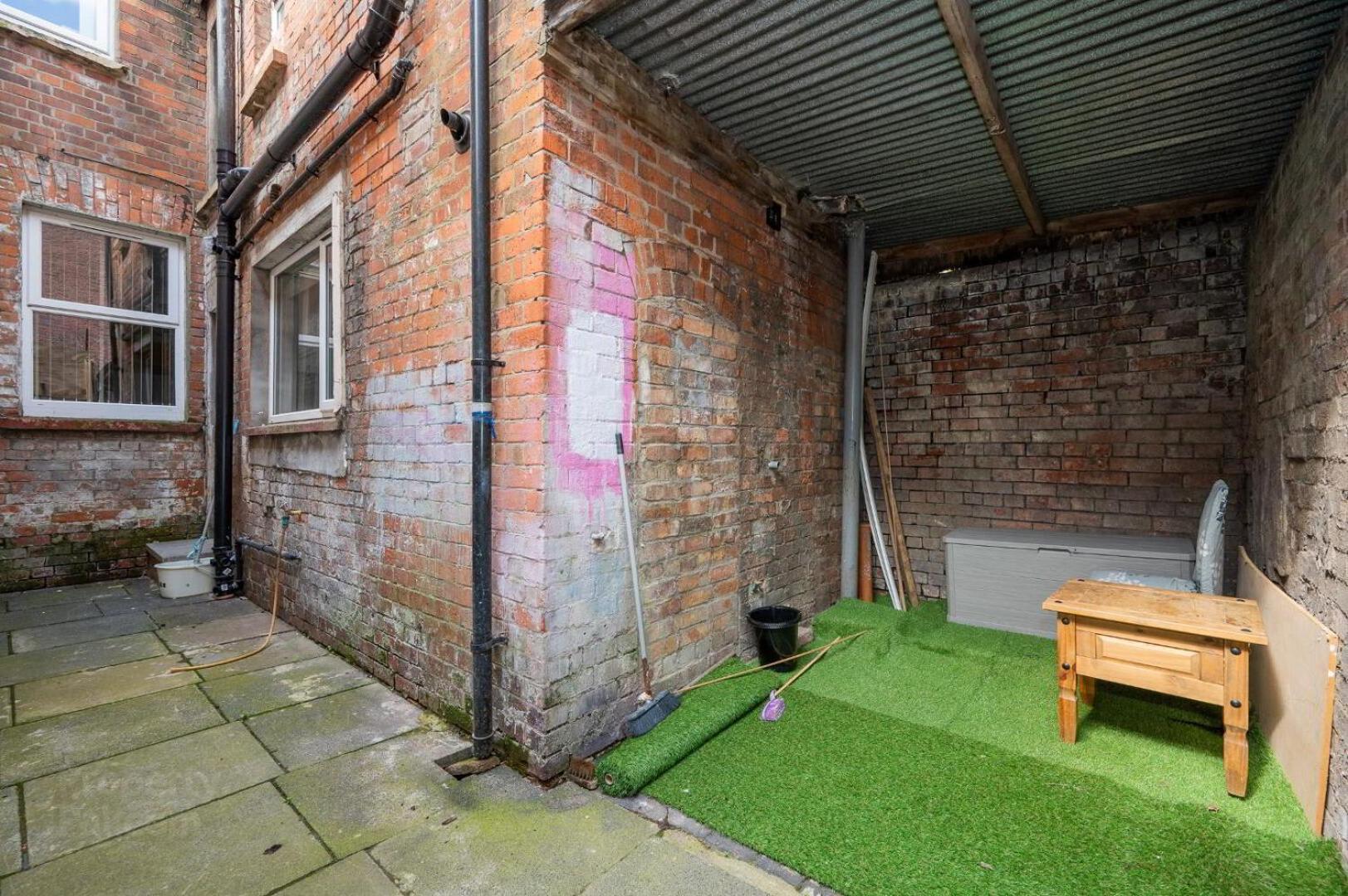 Luxurious 5 Bedroom Near Centre * Belfast