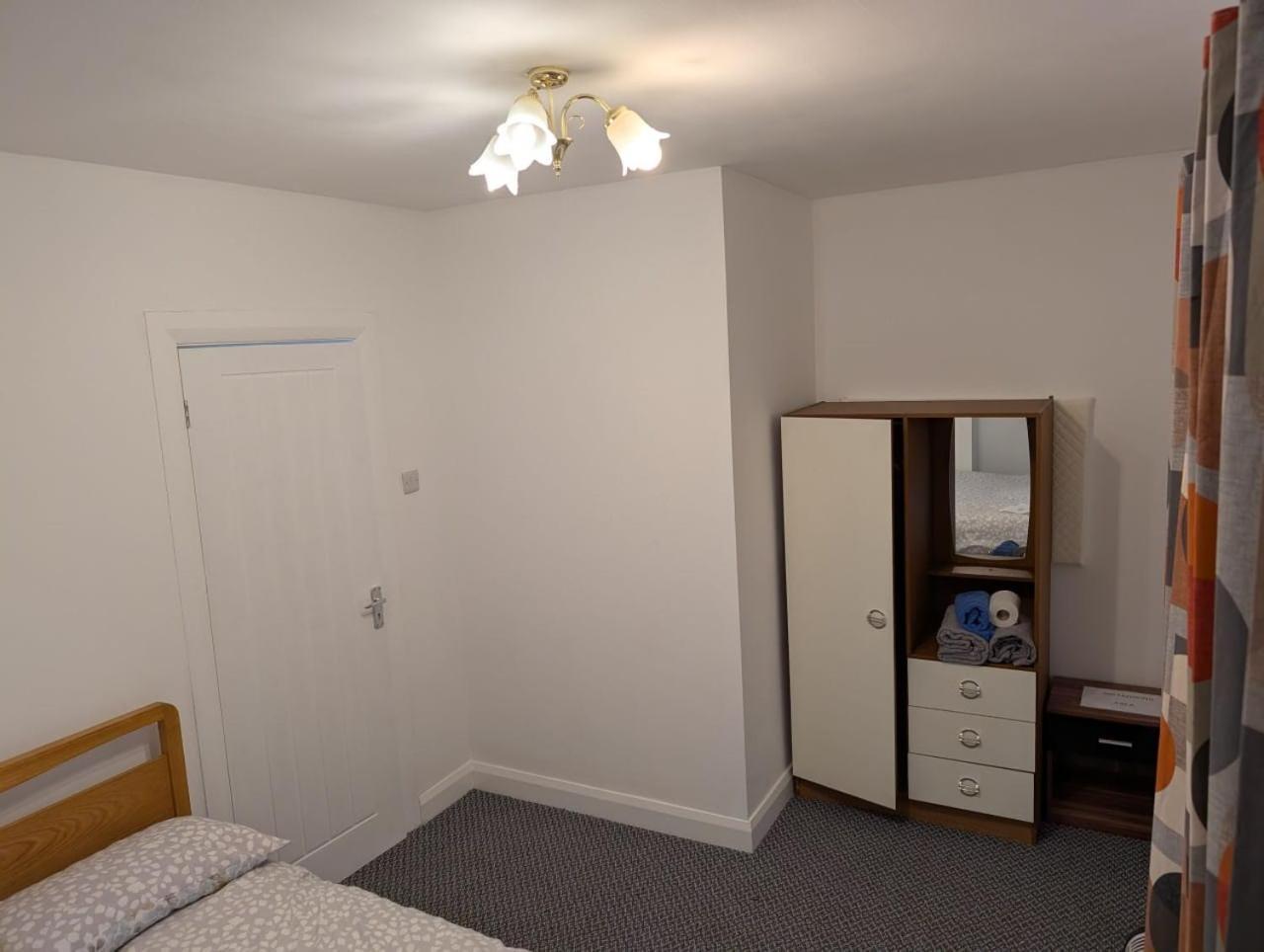 Apartment Stylish & Cozy 2-bed Entire Belfast