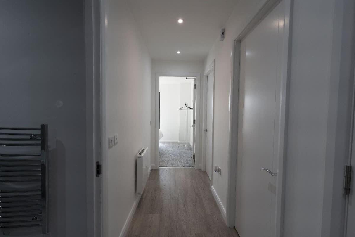 Apartment 2 Bedroom Center