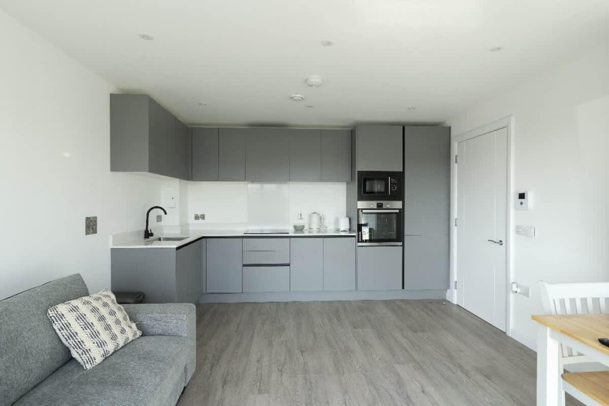 Apartment 2 Bedroom Center Belfast