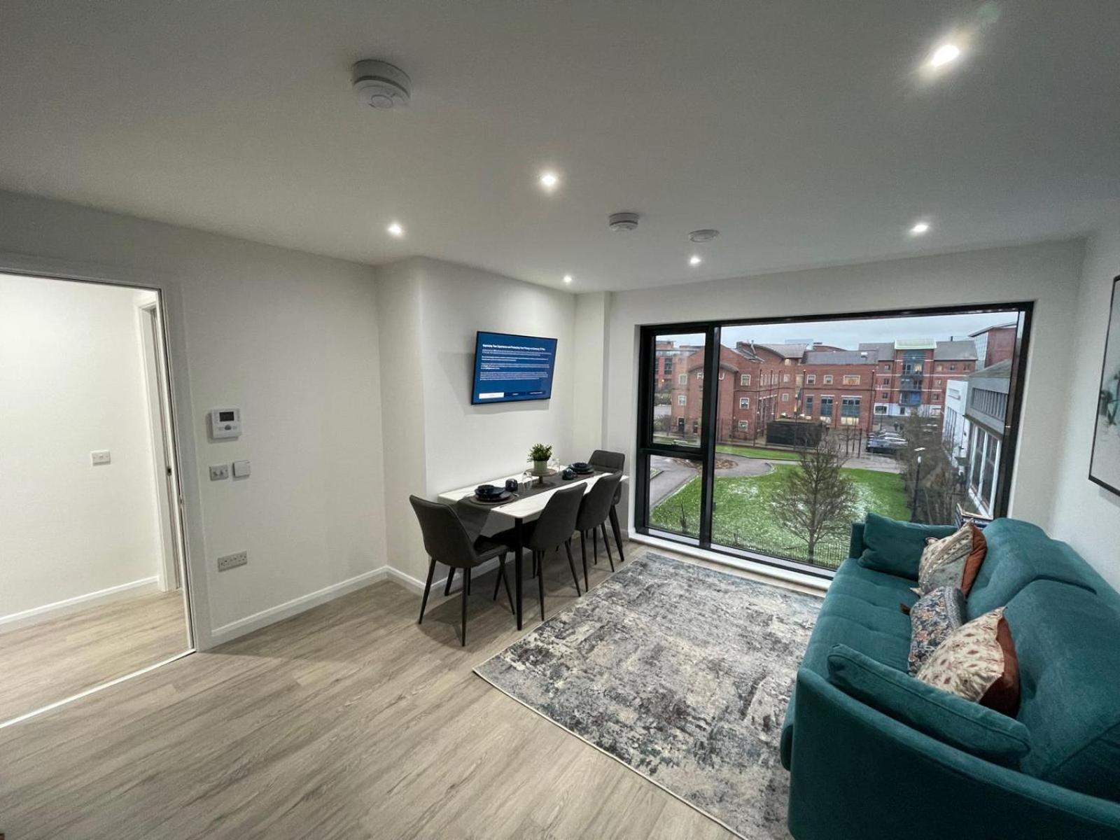 Gorgeous - 2br - Centre * Belfast