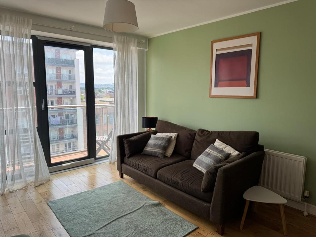 Apartment Stylish Centre 2 Bedroom With Cityscape View