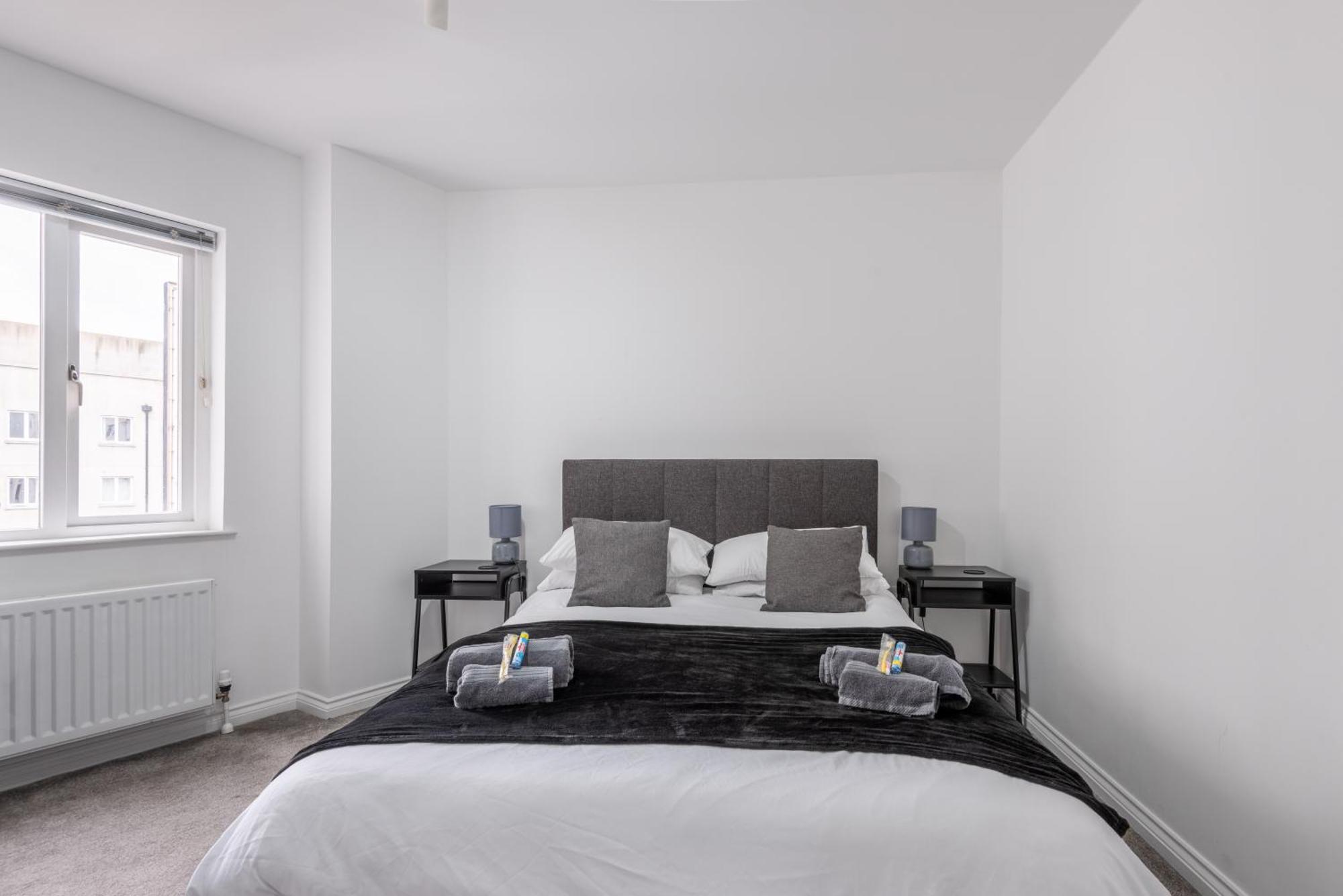 Elegant Centre Walk Everywhere Apartment *