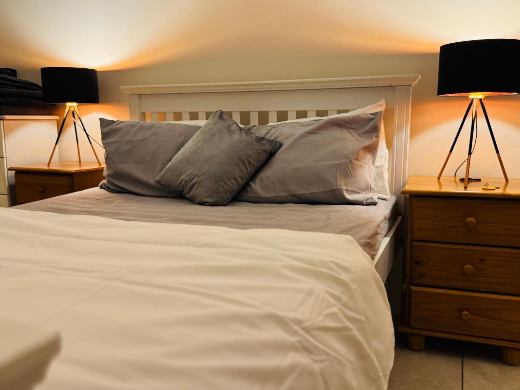 Large Near Centre Homestay Belfast