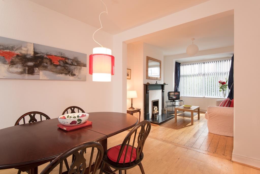 19 Lansdowne Park