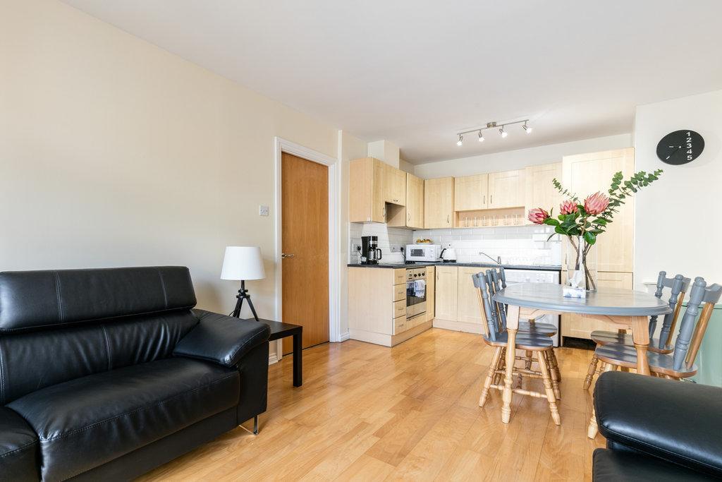 Centre Serviced Apartment