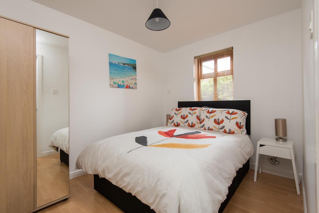 Big Fish Homes - The Cloisters Apartment *