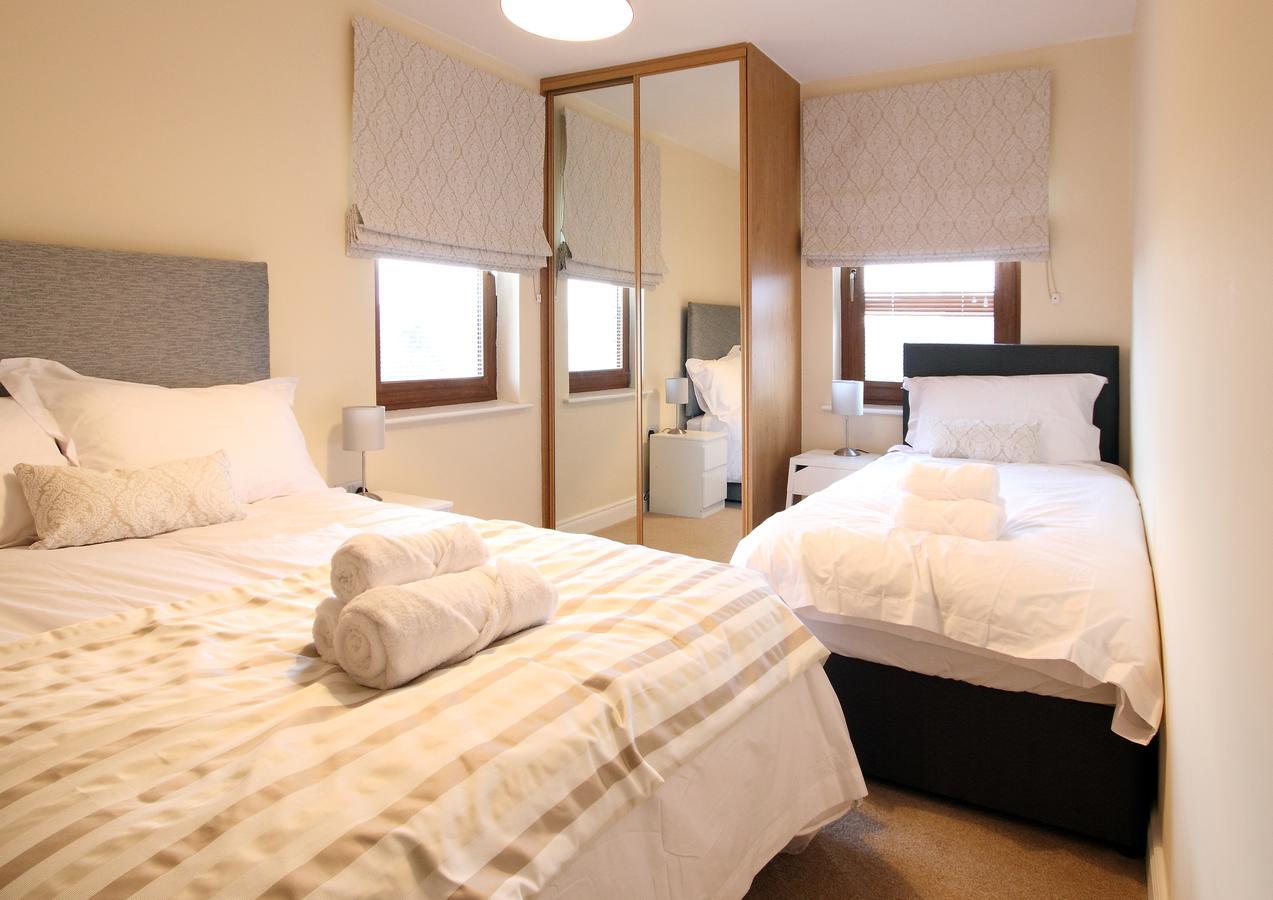 Summerhill Apartment *