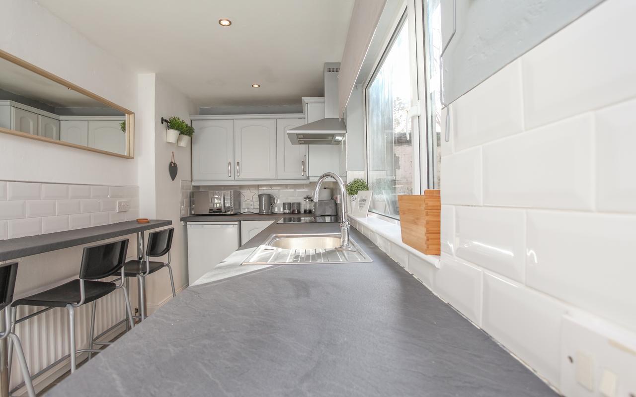 Donegall Avenue - Serviced *