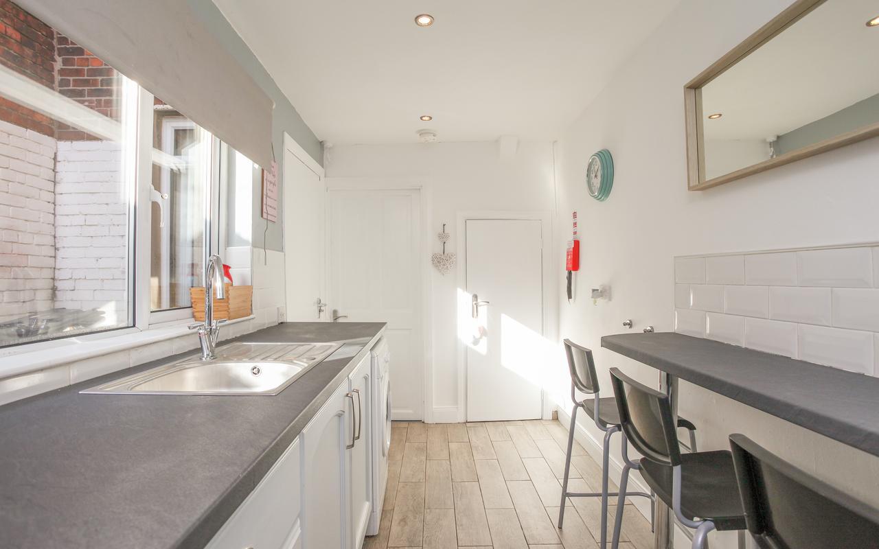 Holiday home Donegall Avenue - Serviced Belfast