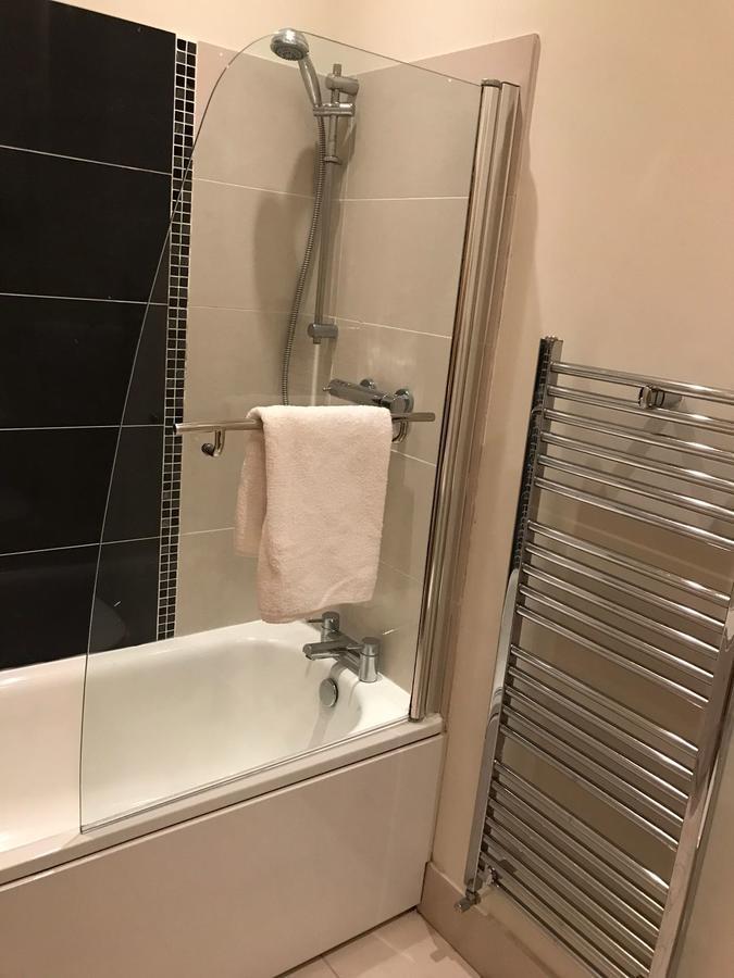 428 Lisburn Road Apartment *