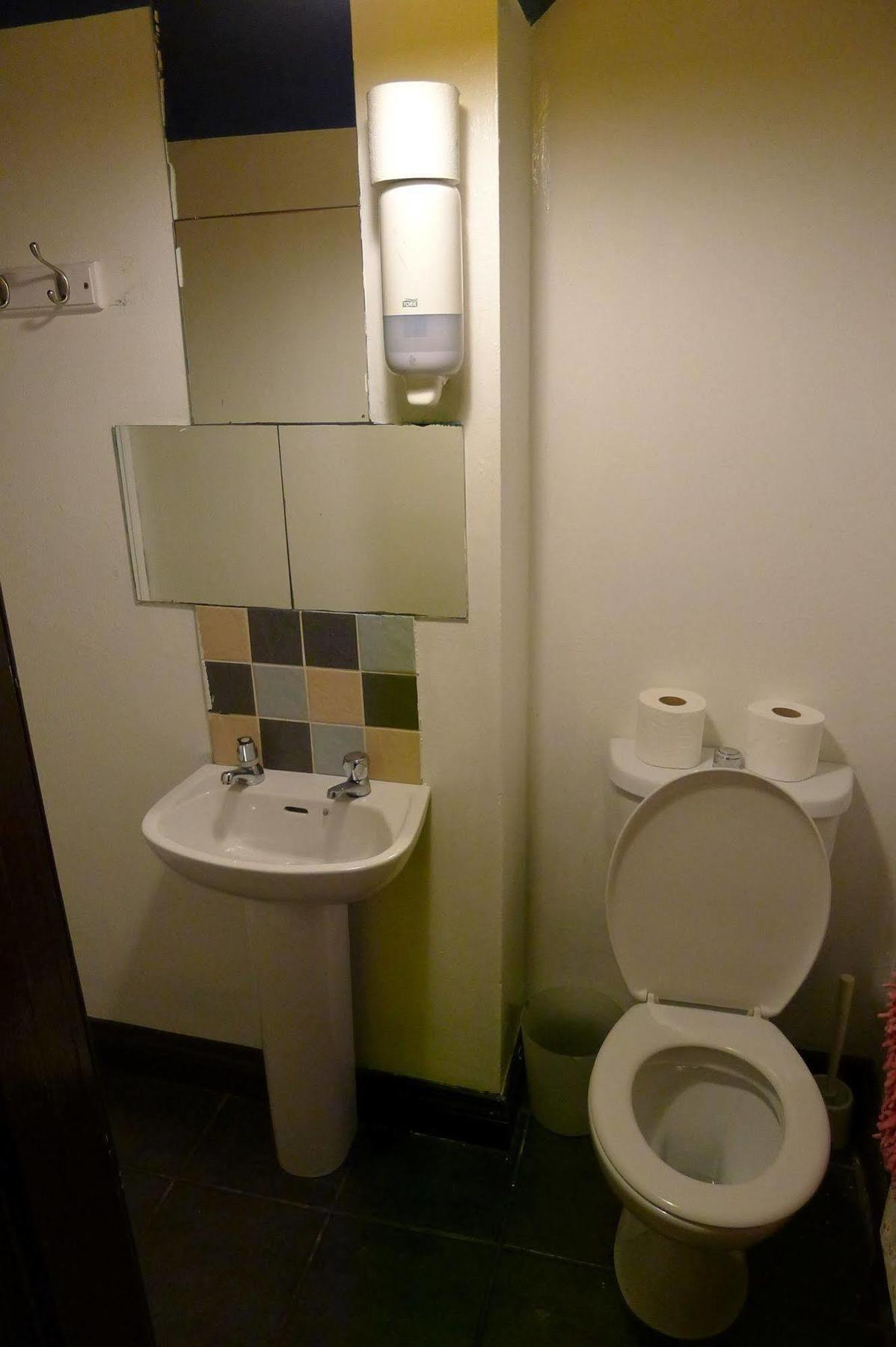 Hostel Lagan Backpackers