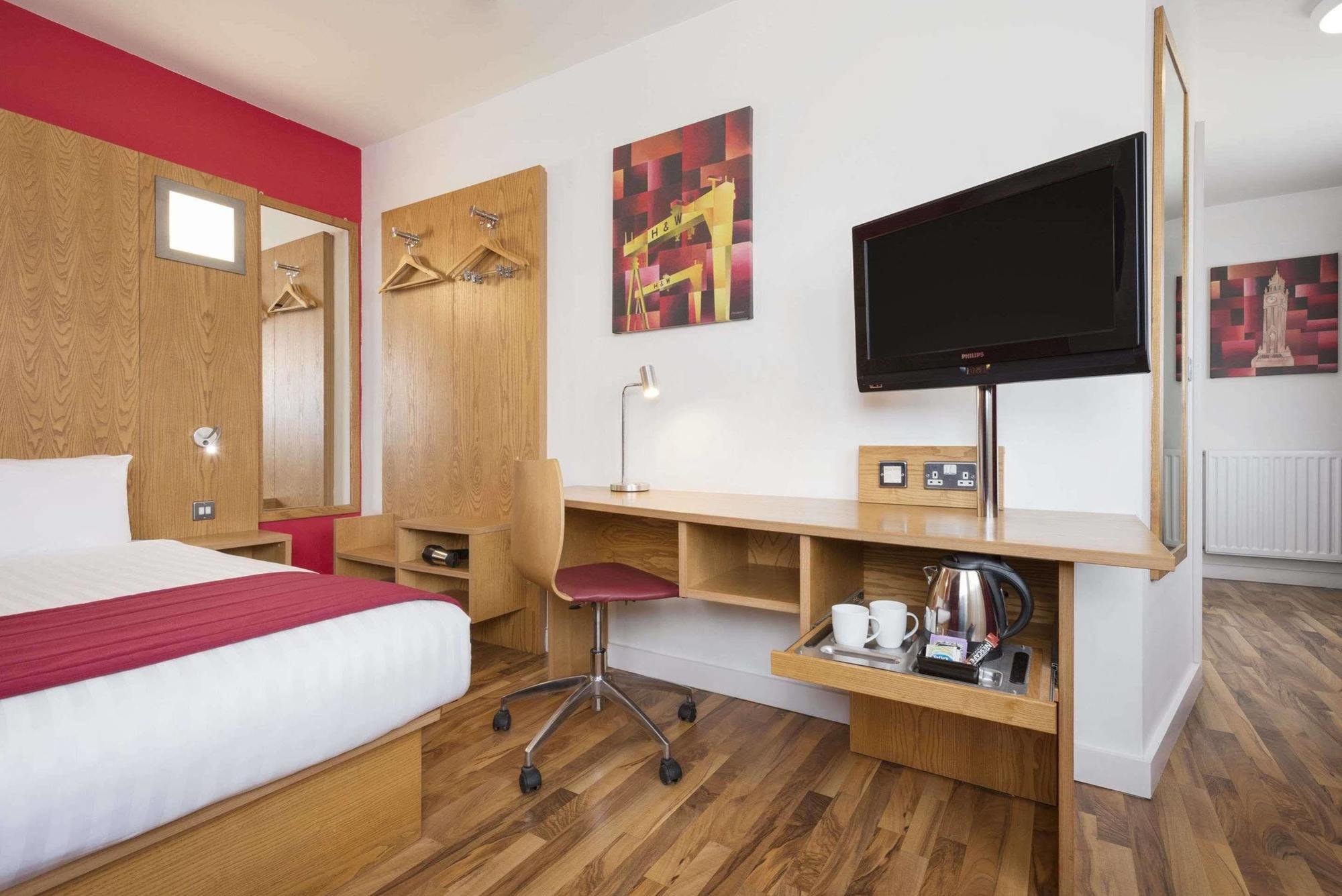 Ramada By Wyndham